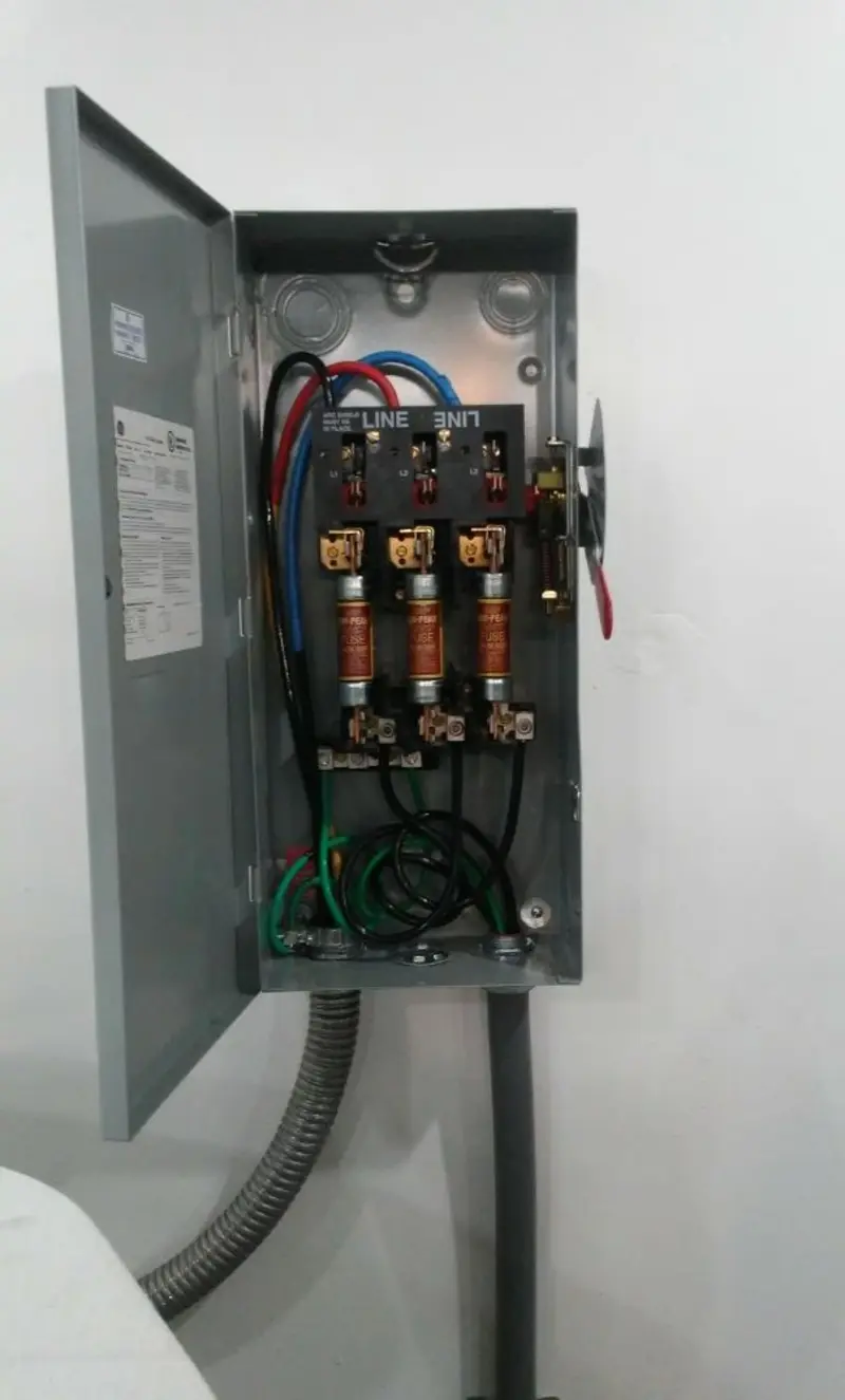 Three-phase disconnect switch installed for Electrical Wiring & Rewiring in Mount Zion